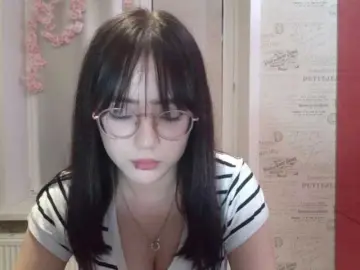 Bongacams Free Live Porn of MyrleHenggeler