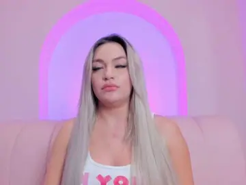Bongacams Live Sex Cam of milaowens