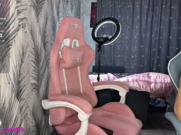 Bongacams Free Porn Cam of LallyRose