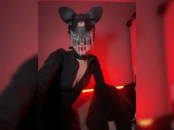 Bongacams Nude Webcam of lunapairs