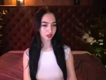 Bongacams Watch Live Sex Cams of WildKittenX