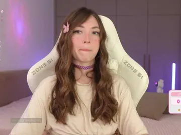 Bongacams Adult Webcam of lollipop-o