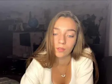 Bongacams Live Sex Cam of RaisaVannuland