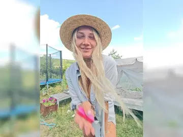 Bongacams Free Porn Cam of dvenasti
