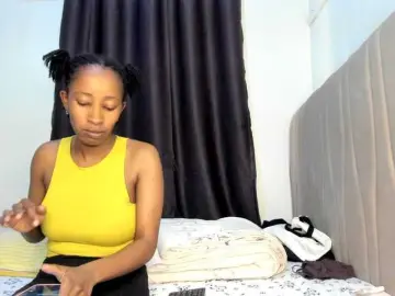 Bongacams Live Porn of MysticCharm