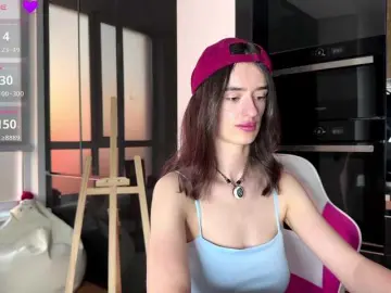 Bongacams Nude Webcam of SweetieTati