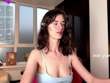 Bongacams Sex Cam of SweetieTati