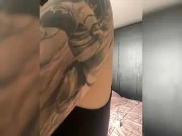 Bongacams Watch Live Sex Cams of TaylorKnapp