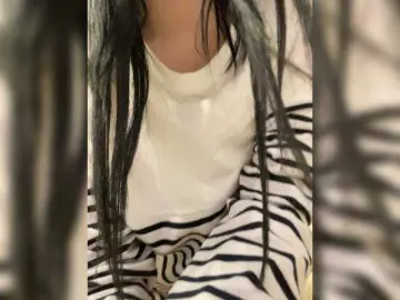 Bongacams Best Webcam of emog1rl