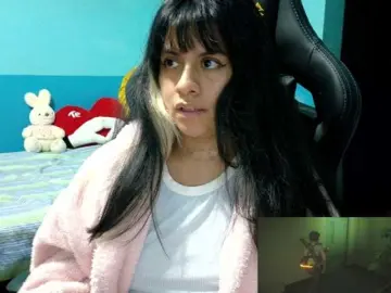 Bongacams Free Live Porn of Hairy-Young