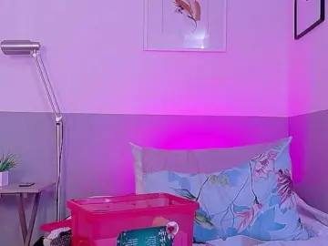 Bongacams Sex Cam of skinnyprinces