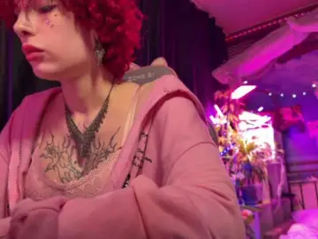 Bongacams Best Webcam of LilyLorsi