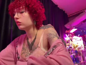 Bongacams Nude Webcam of LilyLorsi