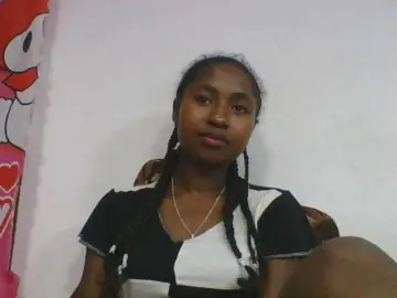 Bongacams Private Sex Chat of Marinah1a