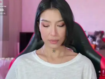 Bongacams Live Porn of JulieTurner