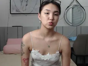 Bongacams Nude Webcam of Maiaxoxo
