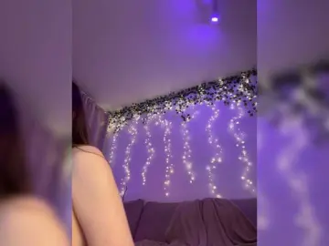 Bongacams Live Sex Cam of DearAmiira