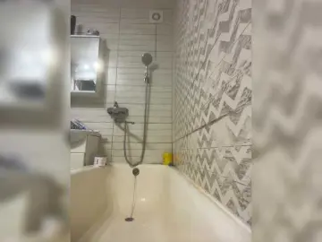 Bongacams Private Sex Chat of Cute-Lolly