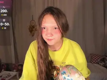 Bongacams Private Sex Chat of Cute-Lolly