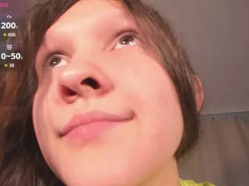 Bongacams Nude Webcam of Cute-Lolly