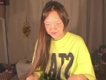 Bongacams Private Sex Chat of Cute-Lolly