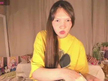 Bongacams Best Webcam of Cute-Lolly