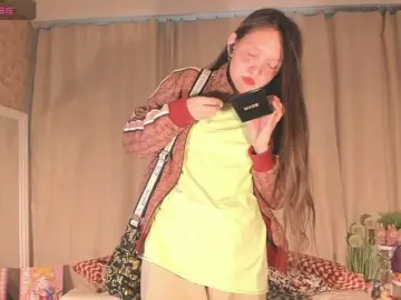 Bongacams Sex Chat of Cute-Lolly