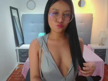Bongacams Free Porn Cam of Channelstarkx