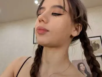 Bongacams Nude Webcam of dolly-ll