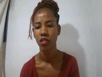 Bongacams Watch Live Sex Cams of Sexy-Sarah