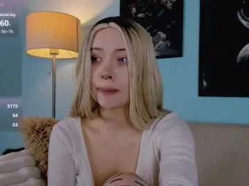 Bongacams Live Porn of DragonFlya