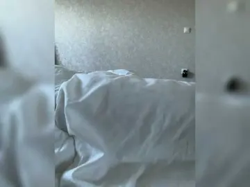 Bongacams Free Porn Cam of kisssssesmee