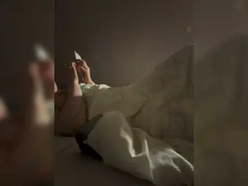 Bongacams Sex Cam of kisssssesmee