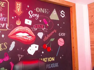 Bongacams Nude Webcam of ArianaRouge