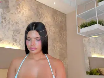 Bongacams Nude Webcam of JadaKai