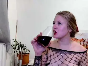 Bongacams Free Live Porn of xmileygreyx