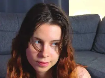 Bongacams Sex Cam of GirlNextDoorTV