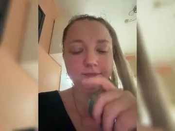 Bongacams Live Sex Cam of KiraMalina