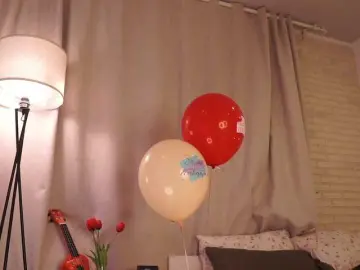 Bongacams Sex Cam of loveaudirs