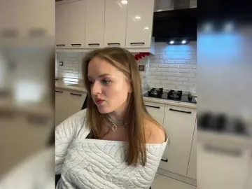 Bongacams Free Porn Cam of Lunaaaura