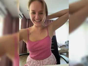 Bongacams Private Sex Chat of Lunaaaura