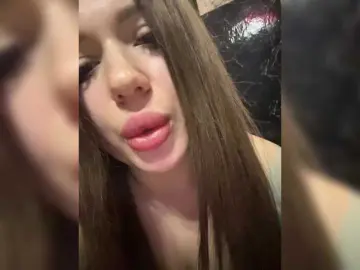 Bongacams Nude Webcam of tipi777