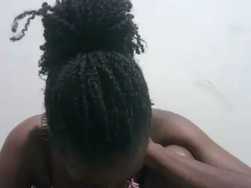 Bongacams Free Porn Cam of Cutegod22