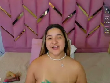 Bongacams Sex Cam of collegepawglovedaddy