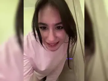 Bongacams Live Sex of CurvyWoman-