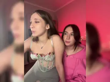 Bongacams Free Live Porn of CurvyWoman-