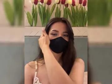 Bongacams Nude Webcam of KissMec