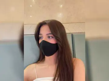 Bongacams Free Porn Cam of KissMec