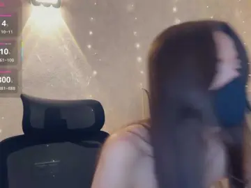 Bongacams Nude Webcam of KissMec
