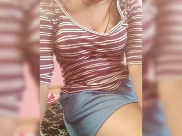 Bongacams Nude Webcam of HotchocoGirl